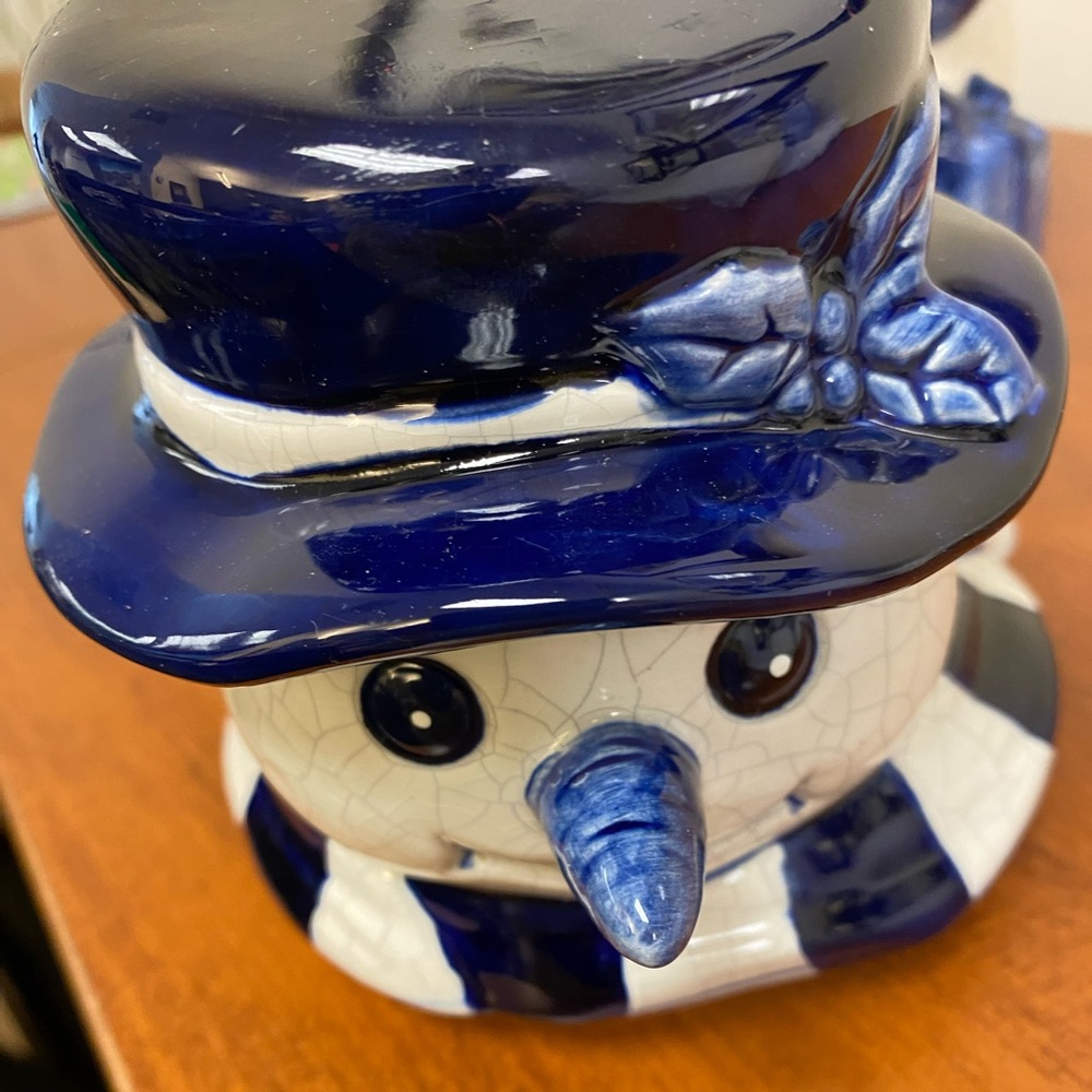 Blue and white snowman cookie jar.